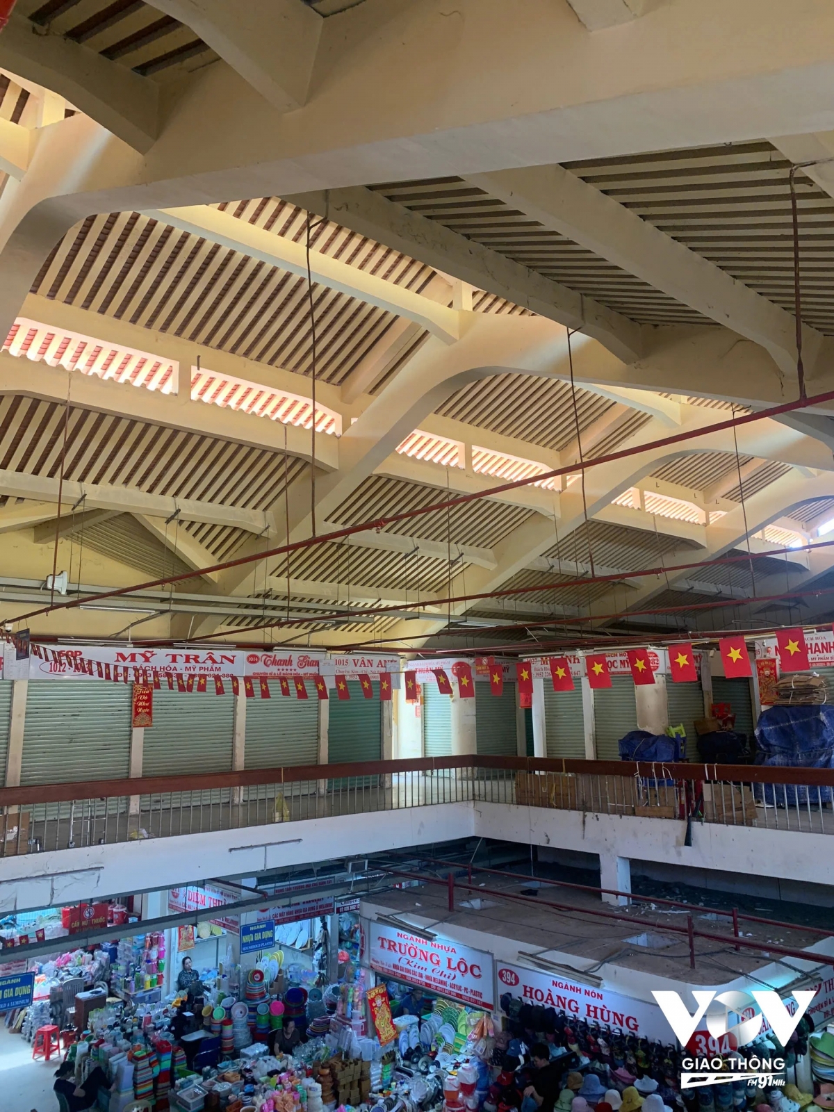 cho binh tay, in dau mot sai gon xua hinh anh 2