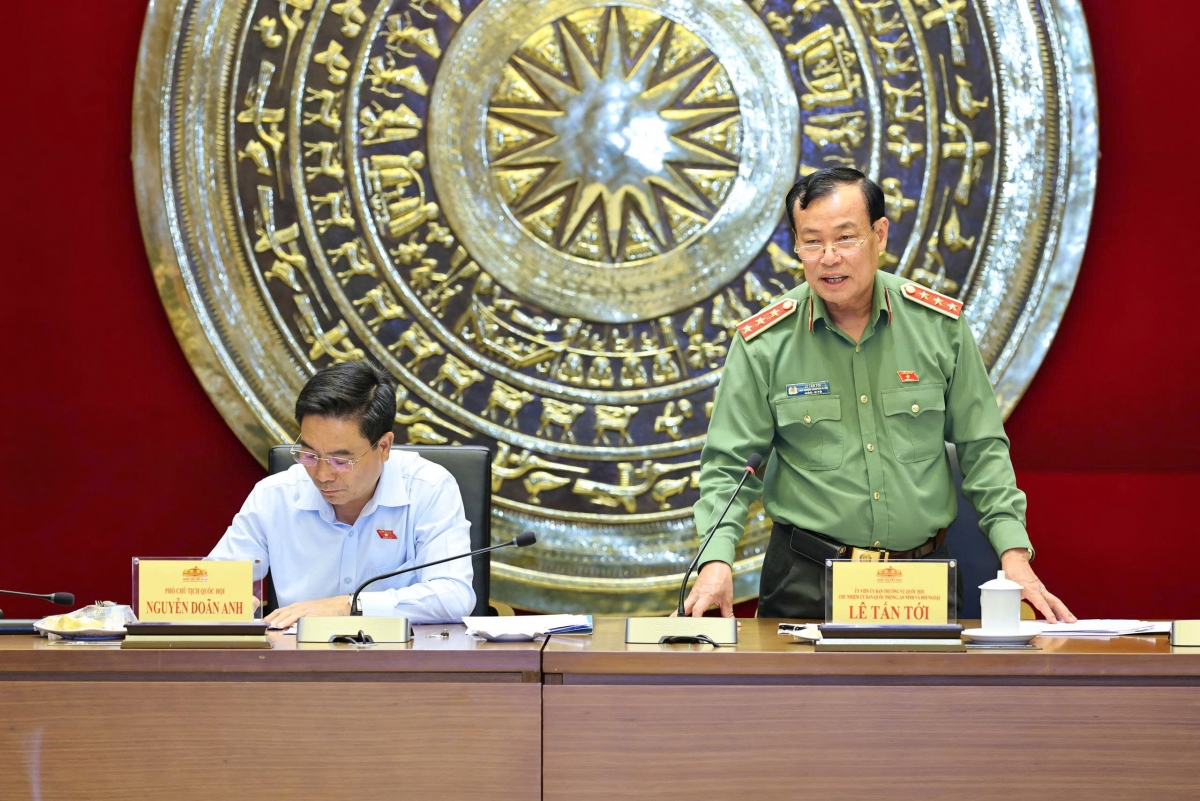 Phó Chủ tịch Quốc hội Nguyễn Doãn Anh làm việc với Ủy ban QP, AN&ĐN