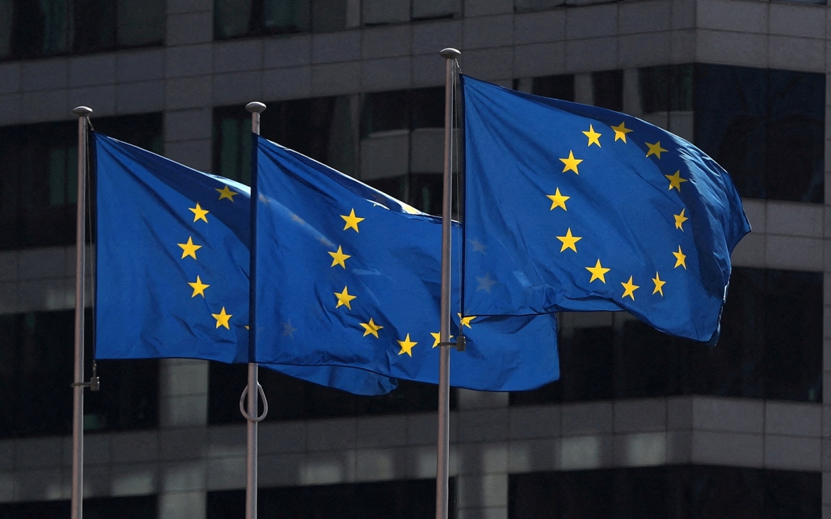 phap va Uy ban chau Au bac bo de xuat cua iran ve thu phi tai eo bien hormuz hinh anh 1