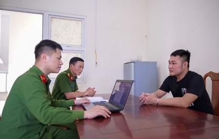 cong an ha tinh bat giu 15 doi tuong com can trong duong day ma tuy lon hinh anh 3