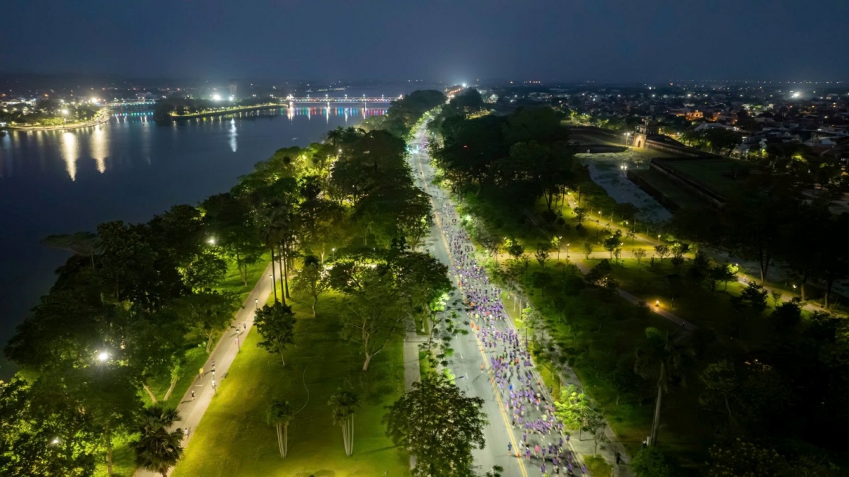 8.000 van dong vien tranh tai tai giai vnexpress marathon hue 2026 hinh anh 3