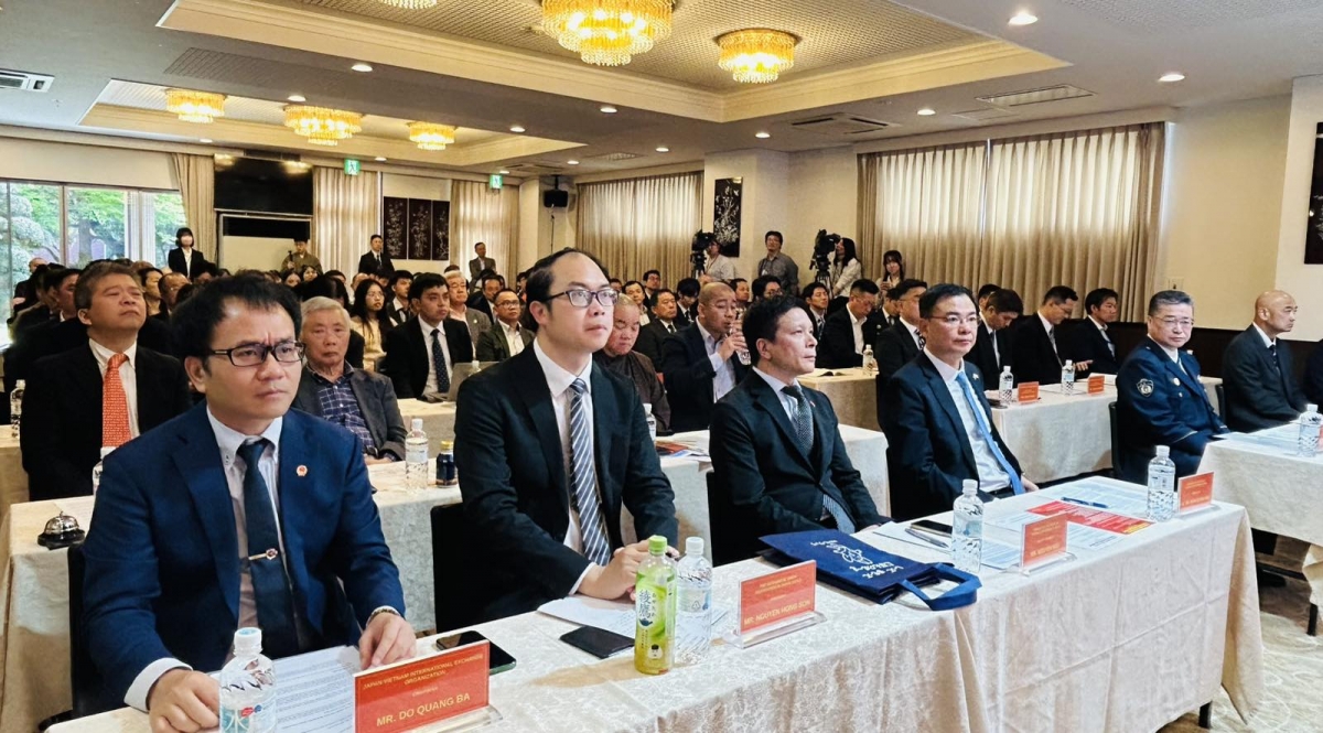 Đại sứ quán Việt Nam tại Nhật Bản phổ biến pháp luật nước sở tại cho người Việt