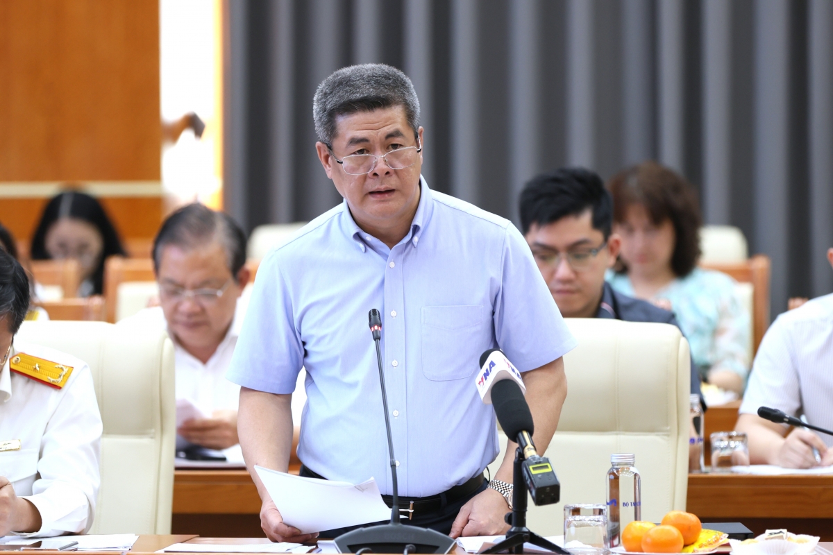 gdp quy i thap hon kich ban, ap luc tang truong don vao 3 quy cuoi nam hinh anh 1