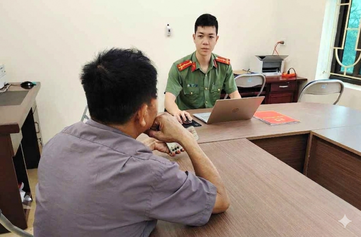 Dang tin sai su that, 2 truong hop o ninh binh bi xu phat hinh anh 1