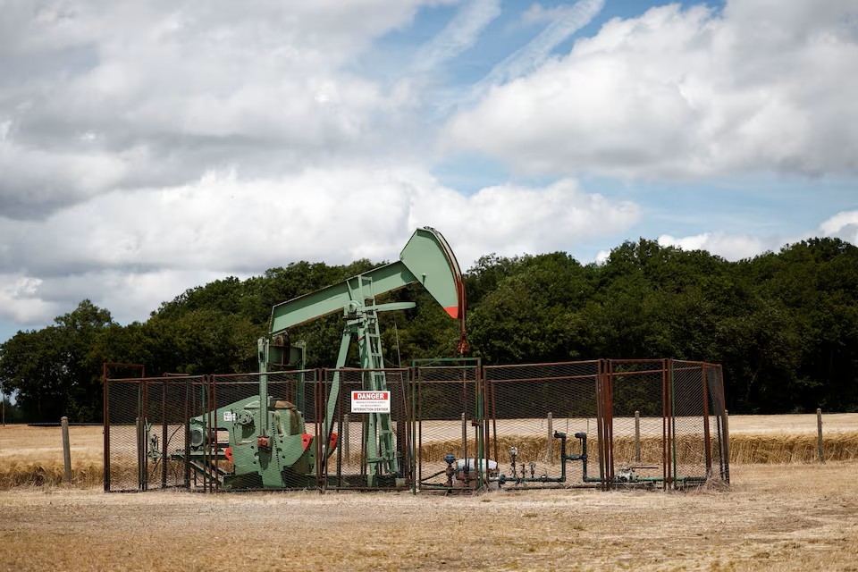 gia xang dau hom nay 21 4 gia dau giam khi ky vong dam phan my - iran ha nhiet hinh anh 1