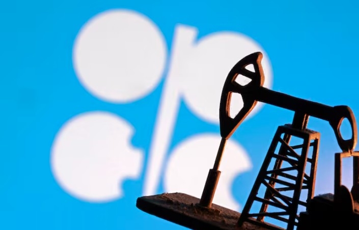 gia xang dau hom nay 1 4 gia dau tho quay dau giam khi iran sap dinh chien hinh anh 1