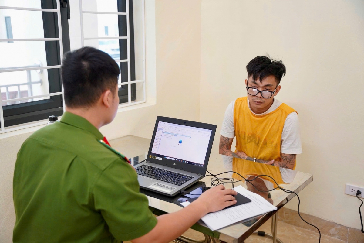 Điện Biên triệt phá đường dây lừa đảo công nghệ xuyên quốc gia, bắt 59 đối tượng