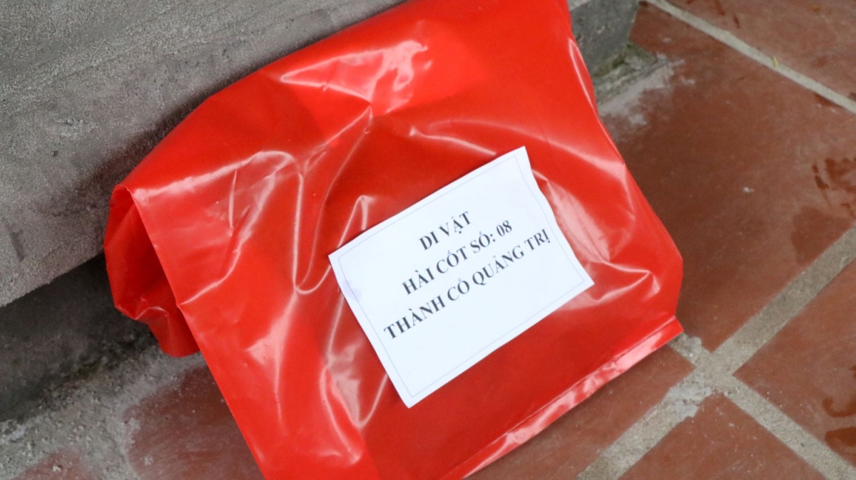 500 ngay dem tim kiem, xac dinh danh tinh liet si hinh anh 3