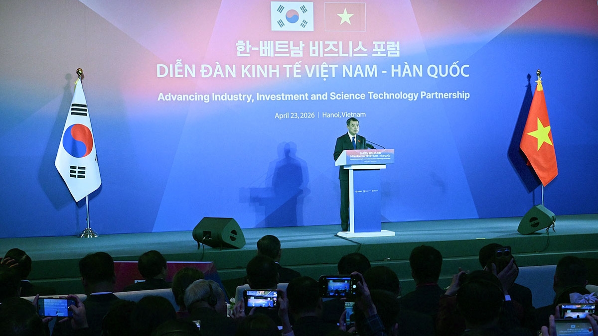 thu tuong le minh hung va tong thong han quoc du dien dan kinh te viet-han hinh anh 1