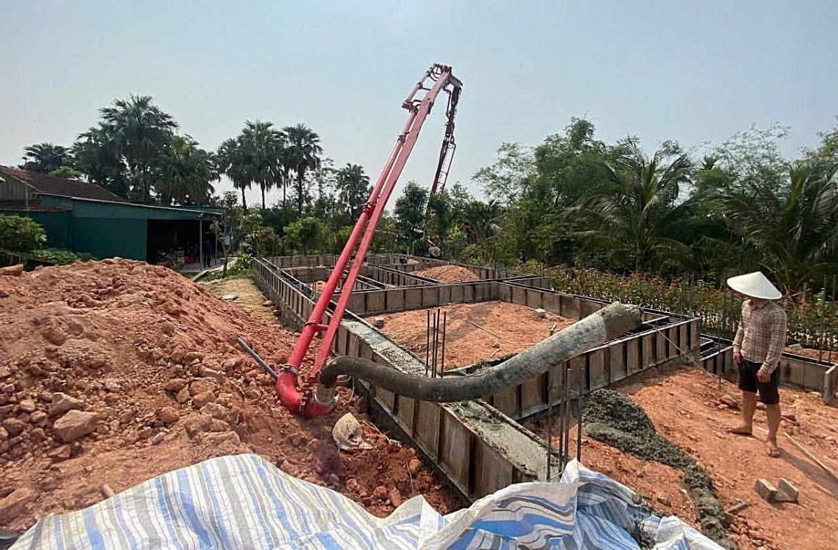 Người đàn ông tử vong khi tham gia đổ bê tông móng nhà tại Hà Tĩnh