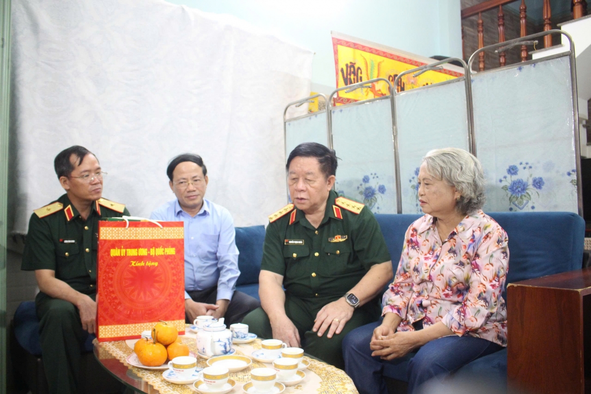 Dai tuong nguyen trong nghia tri an cac anh hung liet si o gia lai hinh anh 2