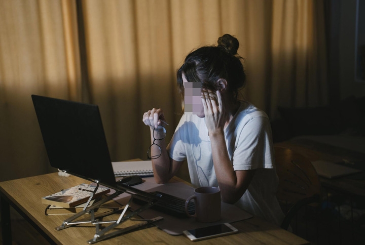 kiem 60 trieu thang de song ruc ro , co gai tre nhap vien voi danh sach benh dai hinh anh 1