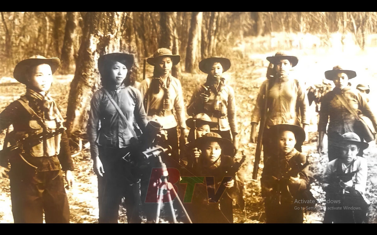 nhung bong hong thep tren vung dat lua thu dau mot hinh anh 2