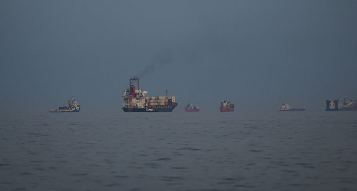 iran tuyen bo se mo eo bien hormuz neu duoc boi thuong thiet hai do xung dot hinh anh 1