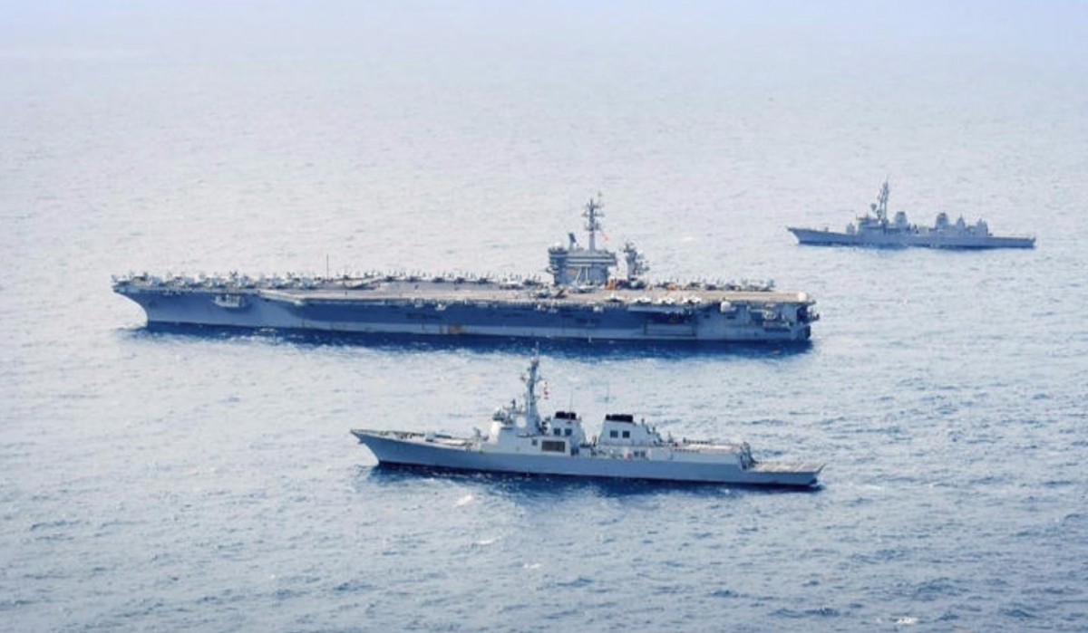 Hormuz dậy sóng: Iran tung hạm đội “tàu muỗi” đối đầu hải quân Mỹ