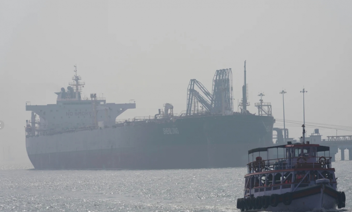 Vì sao không quốc gia nào thực sự “độc lập năng lượng” khi Hormuz bị phong tỏa?