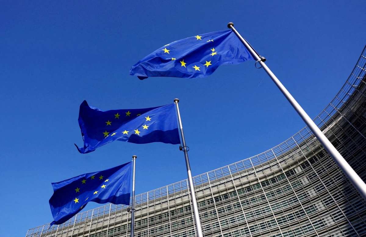 eu keu goi ha nhiet cang thang tai trung Dong hinh anh 1