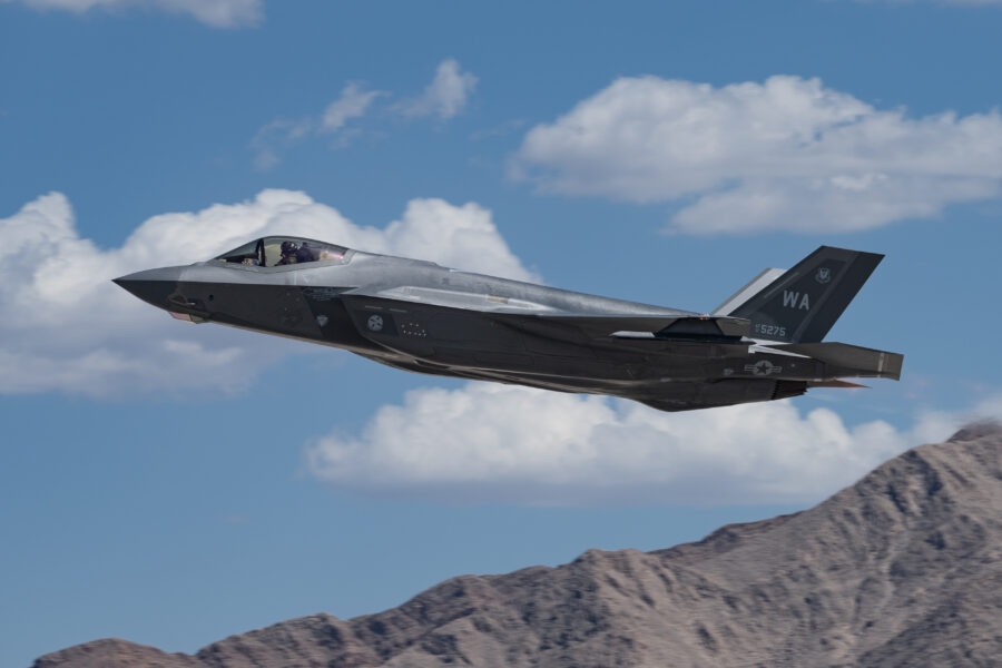 tiem kich f-35 my roi o nevada hinh anh 1