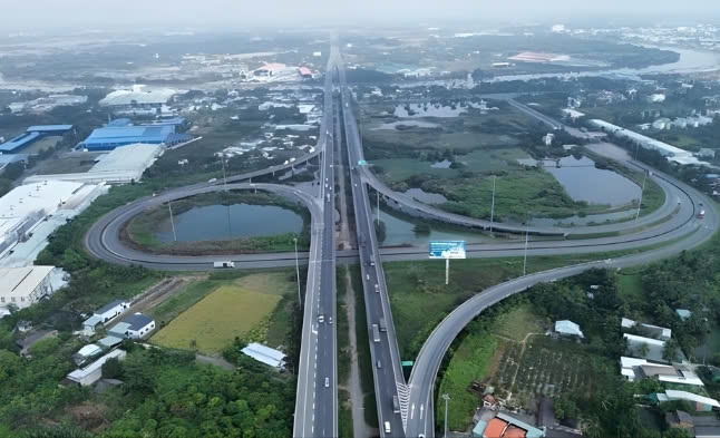 khu tay tp.hcm vung trung gia truoc chu ky moi hinh anh 1