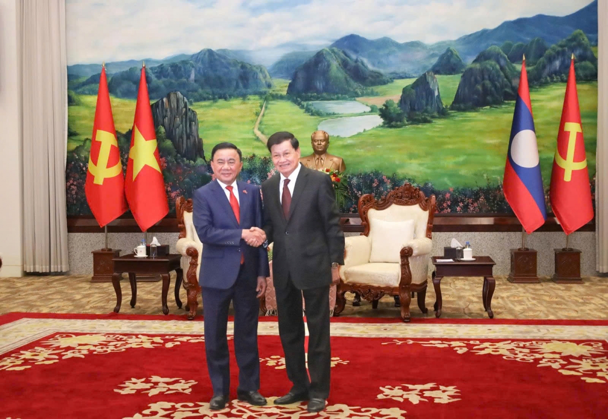 nhin lai chuyen tham cua thuong truc ban bi thu toi hai nuoc lang gieng gan gui hinh anh 2