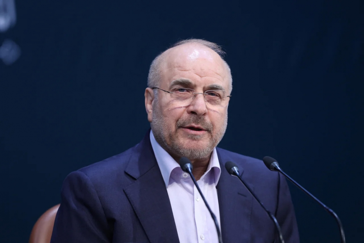 chu tich quoc hoi iran Ong trump muon buoc tehran dau hang hinh anh 1