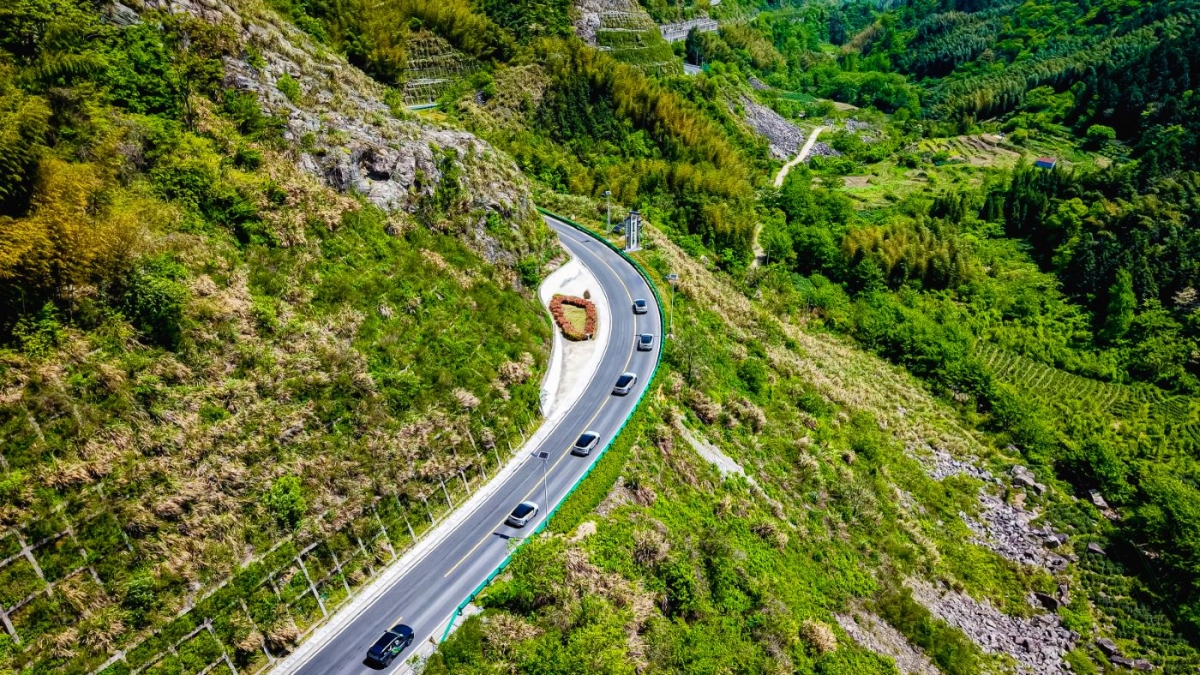 viet nam gianh chien thang tai thu thach super hybrid marathon 9 quoc gia hinh anh 1