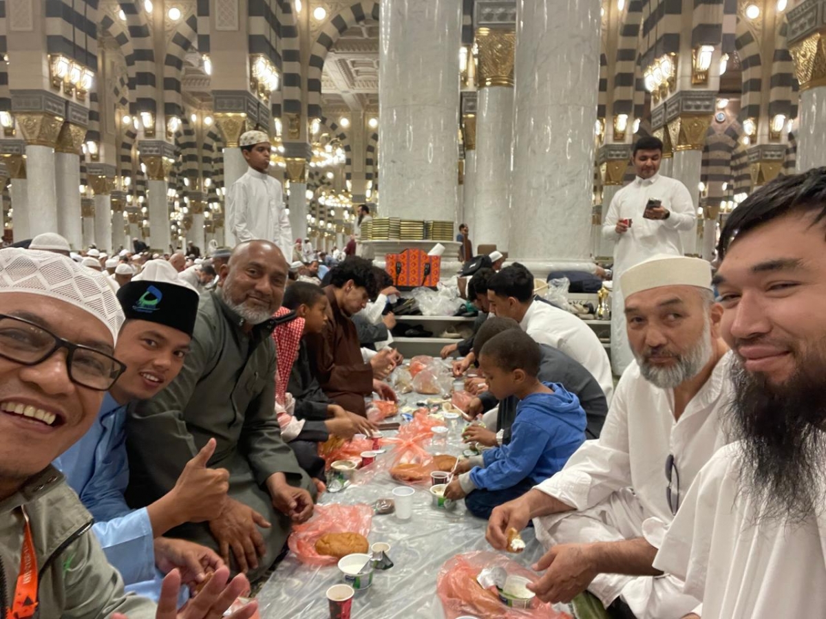 le hanh huong den mecca - giac mo chat chiu ca doi cua nguoi hoi giao indonesia hinh anh 2