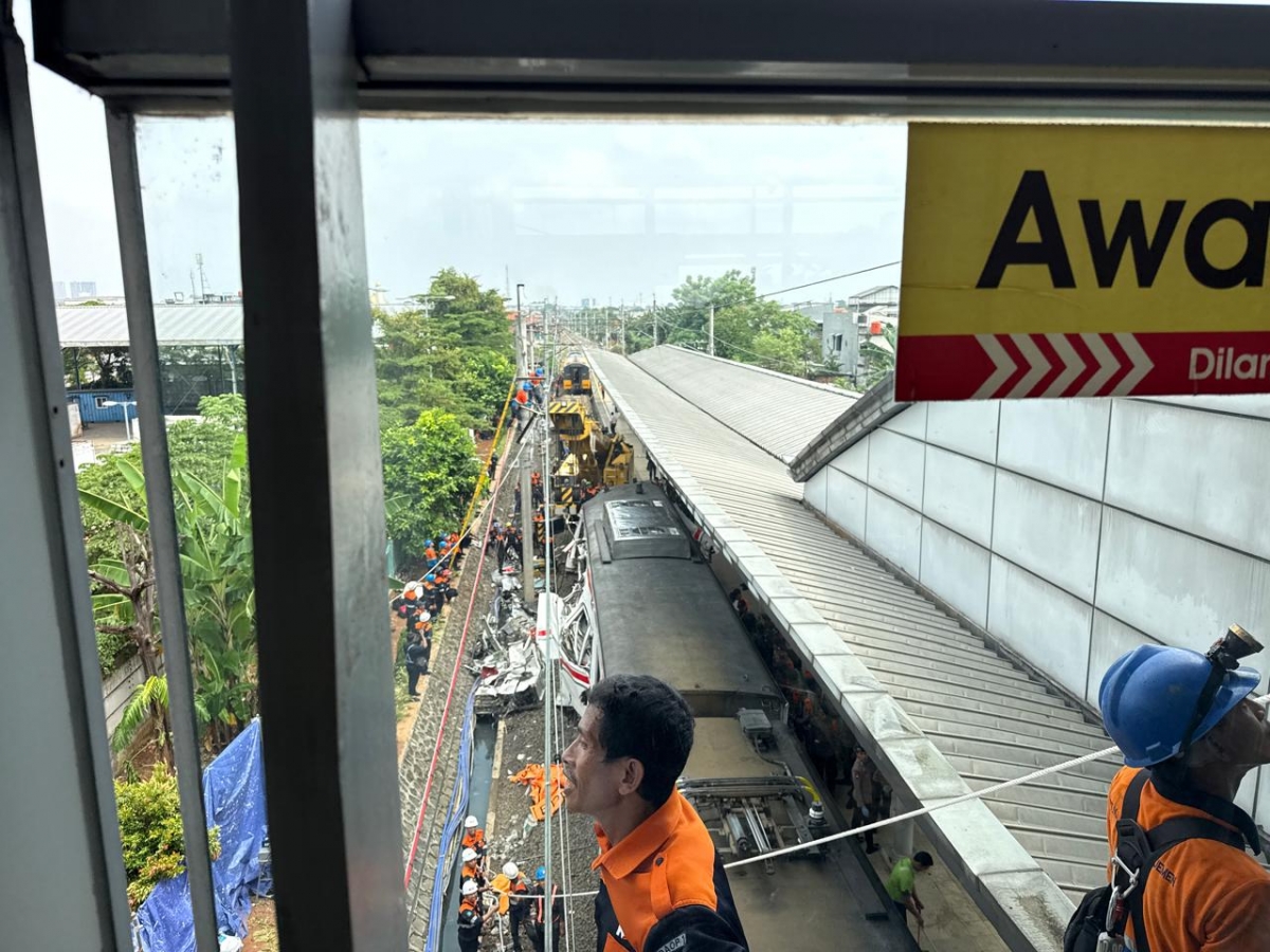 Tai nạn tàu tại Indonesia: Hoàn tất công tác sơ tán người mắc kẹt