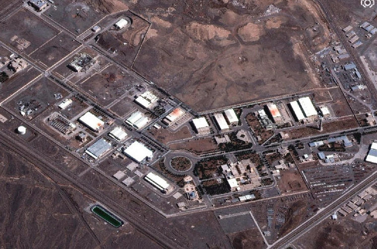 ai dang viet lai luat choi trong cuoc xung dot my-iran hinh anh 1