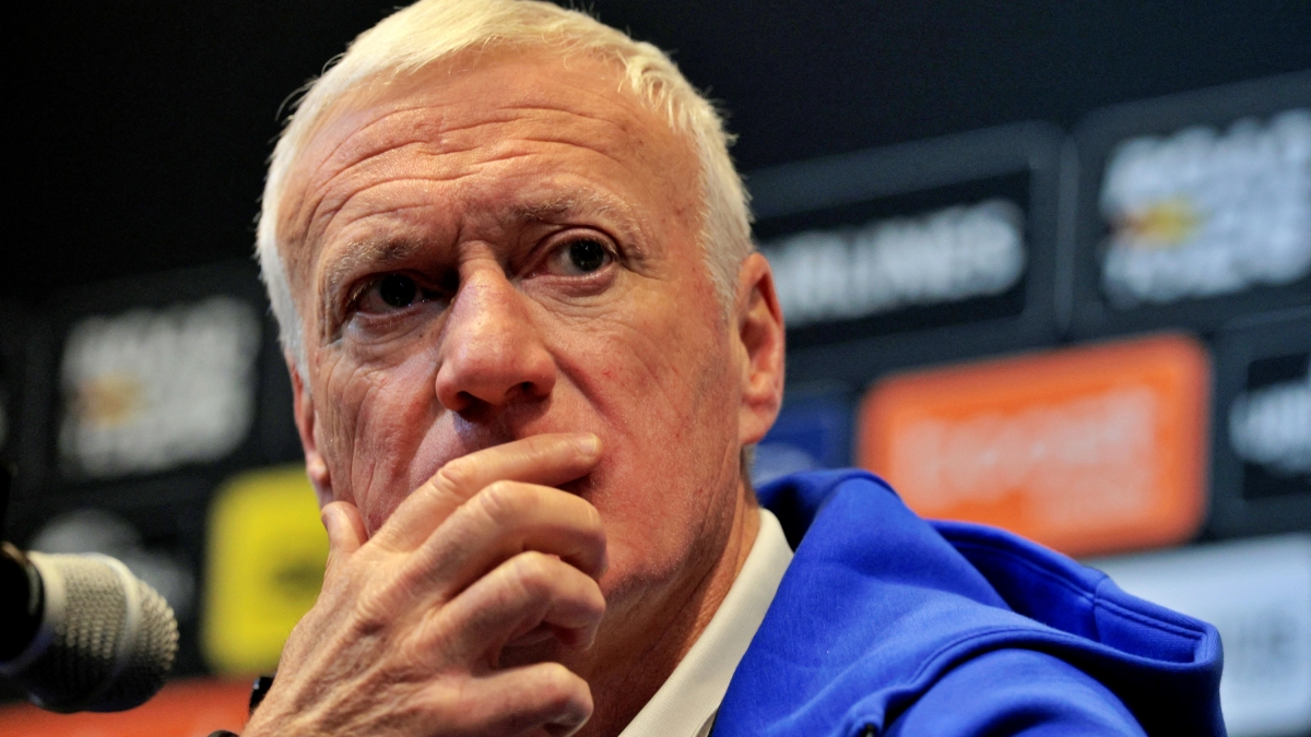 HLV Didier Deschamps nhận tin dữ trước thềm World Cup 2026