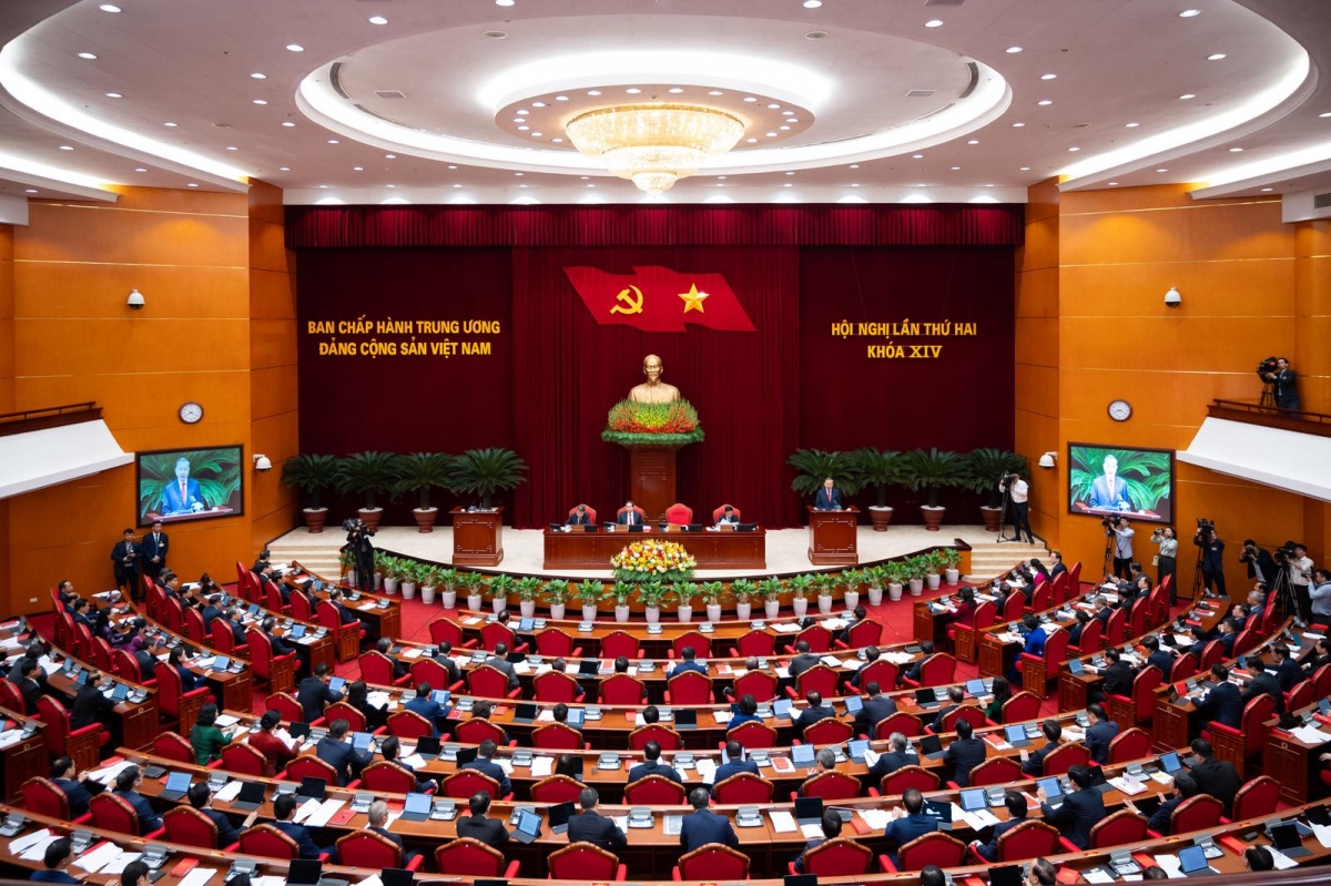 ky luat nghiem, the che mo Dong luc cho tang truong moi hinh anh 1