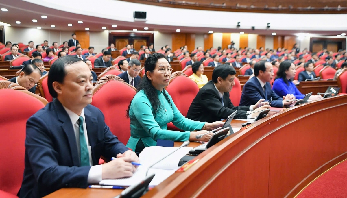 “Bốn kiên định” là “mỏ neo” vững chắc giúp con thuyền cách mạng không chệch hướng