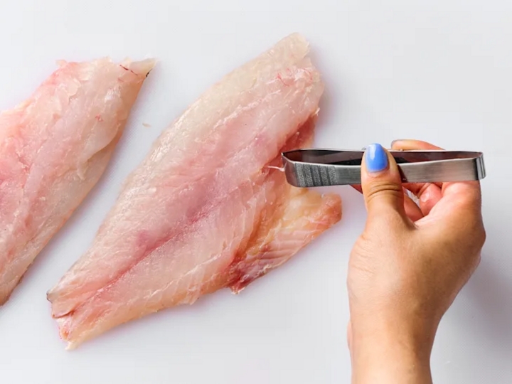 Vì sao người Mỹ chỉ ăn những loại cá không xương?