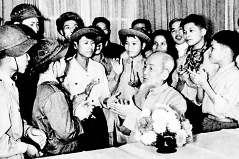 Lời ca dâng Bác