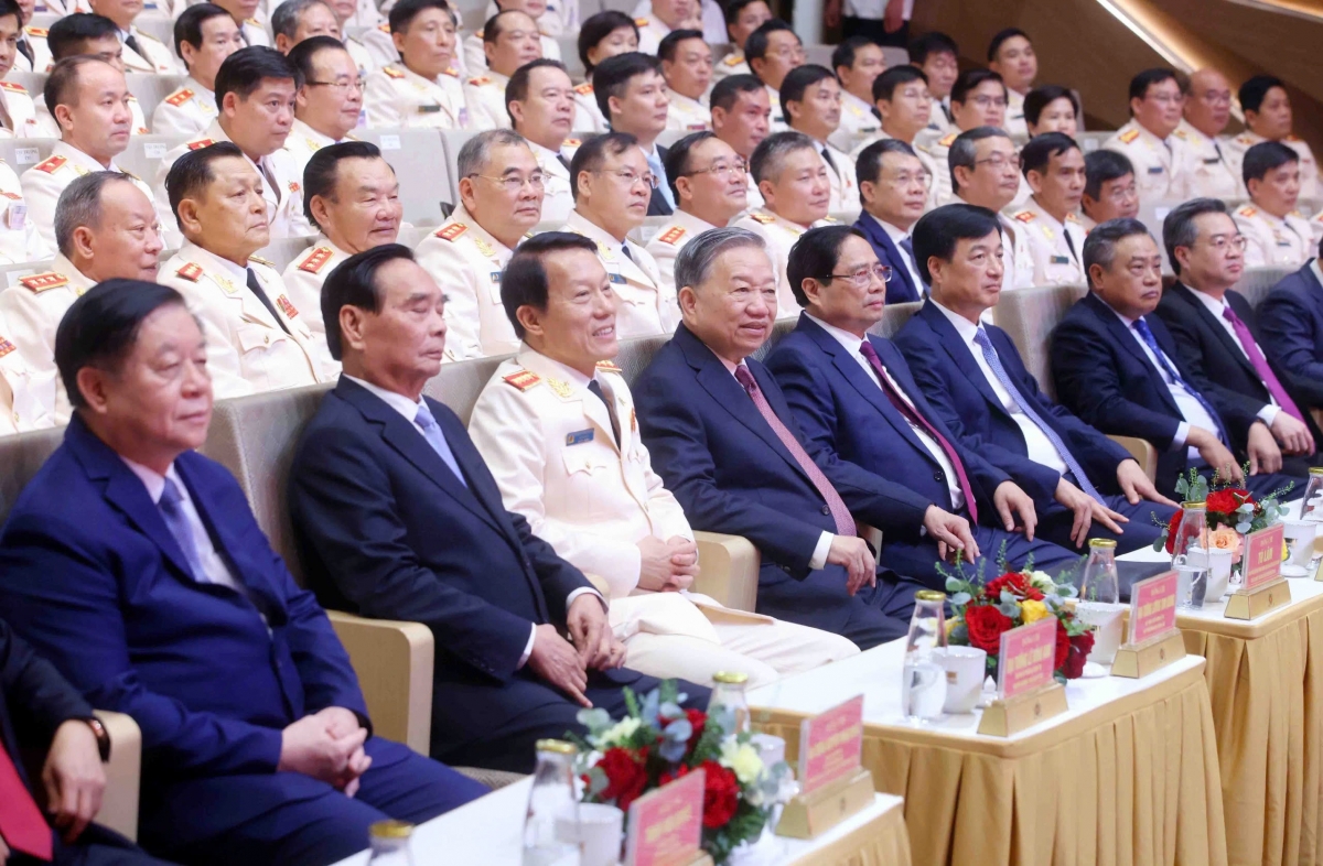 tong bi thu, chu tich nuoc cu the hoa tu duy, nhan thuc moi cua Dang ve an ninh quoc gia hinh anh 5