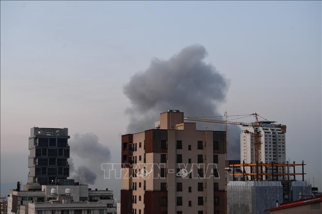 lenh ngung ban my-iran doi mat nguy co do vo ngay ngay dau tien hinh anh 1