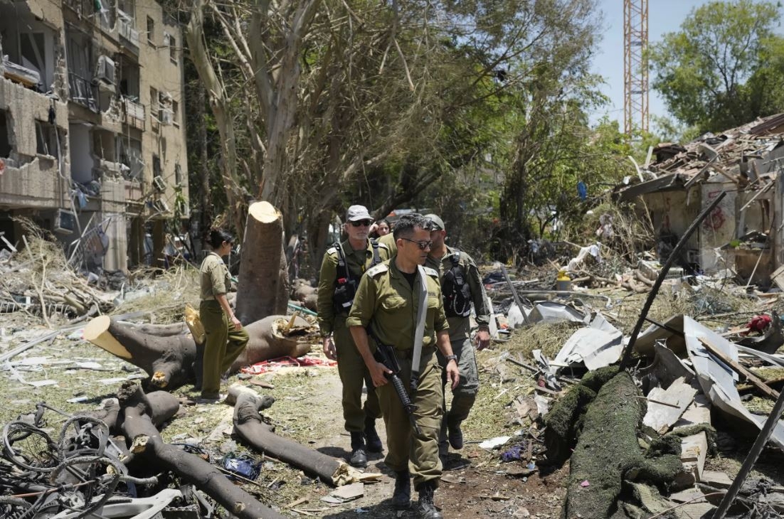 the tran bat doi xung cua iran Don dap tra khien my sa lay hinh anh 1