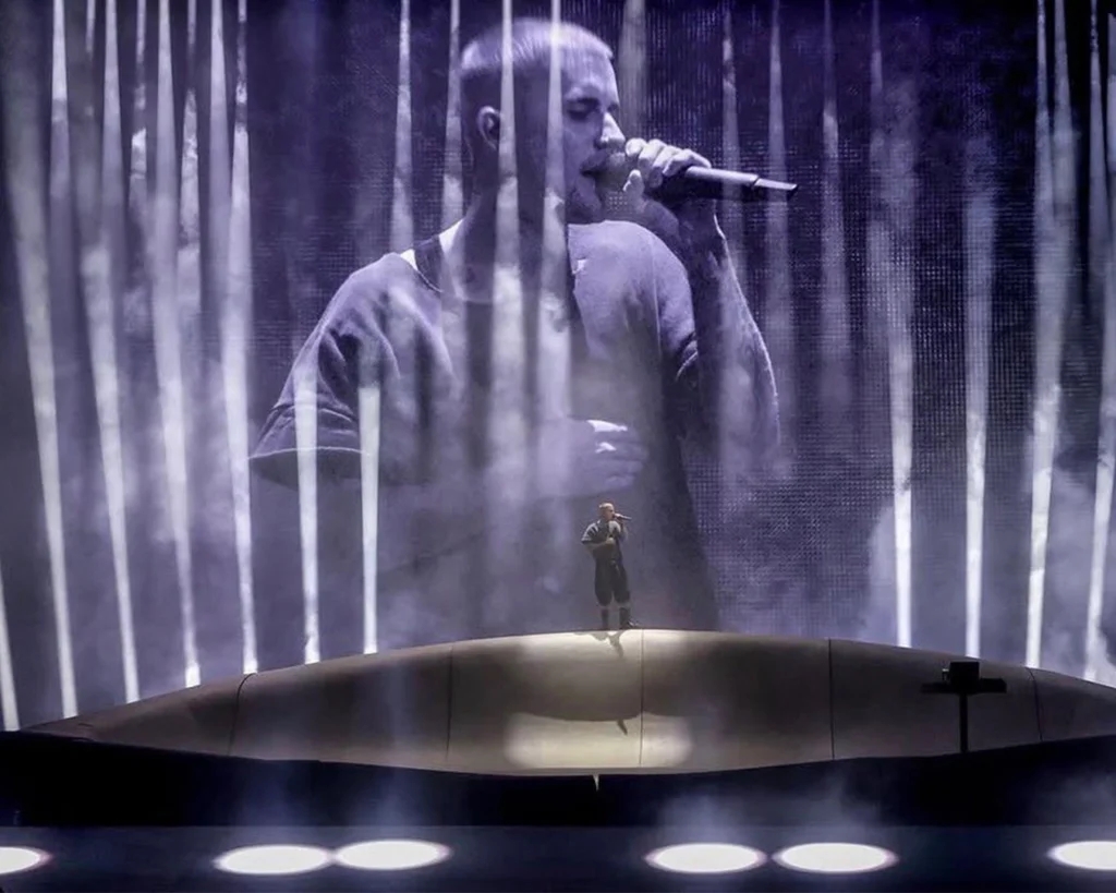 justin bieber tai coachella 2026 Dem dien gay tranh cai, chia doi internet hinh anh 4