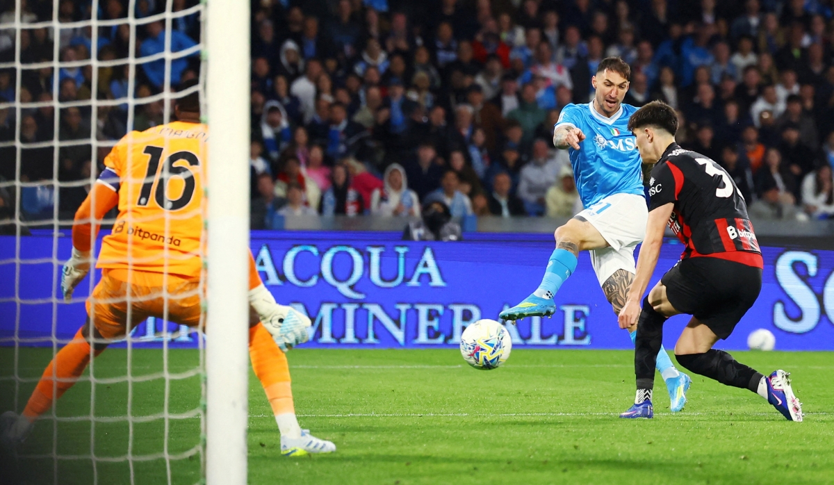 ket qua bong da hom nay 7 4 kich tinh cuoc dua gianh ve du cup c1 chau Au hinh anh 2