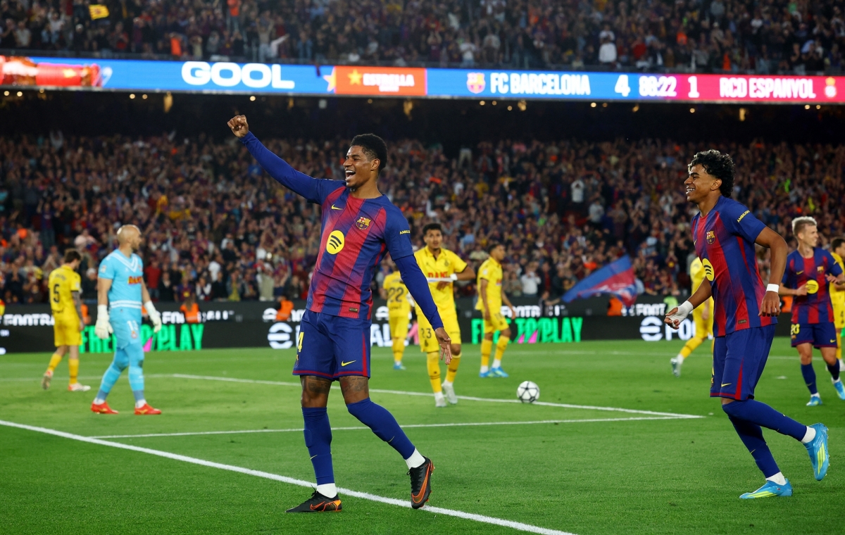 ket qua bong da hom nay 12 4 liverpool ha dep fulham, barca vui dap espanyol hinh anh 2