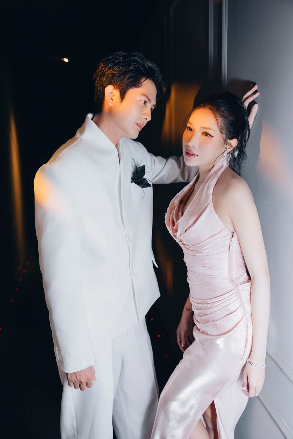 sao viet 7 4 mc quyen linh nhan nhu con gai lo lem trong ngay sinh nhat tuoi 20 hinh anh 9