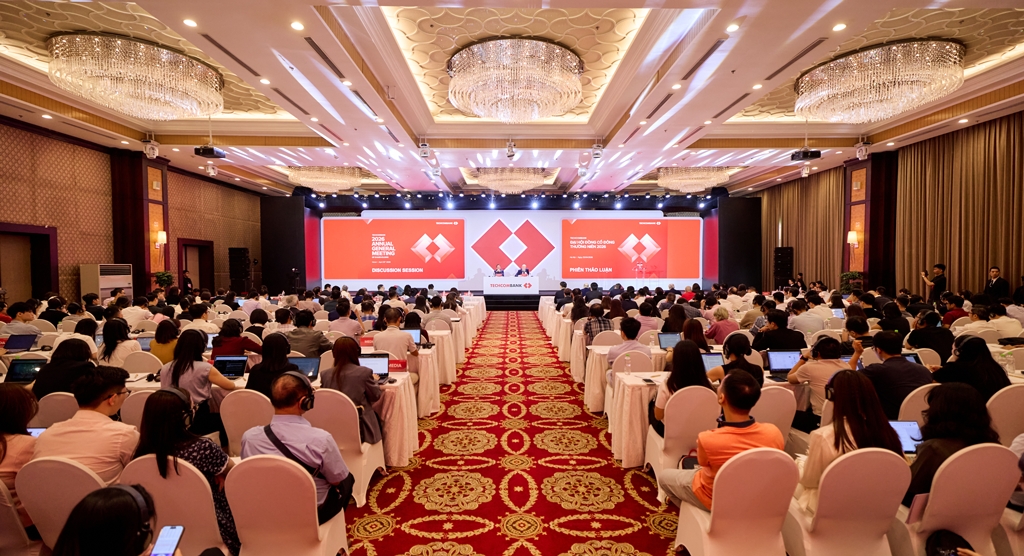 techcombank chia co tuc len den 67 , khang dinh vi the dan dau hinh anh 1