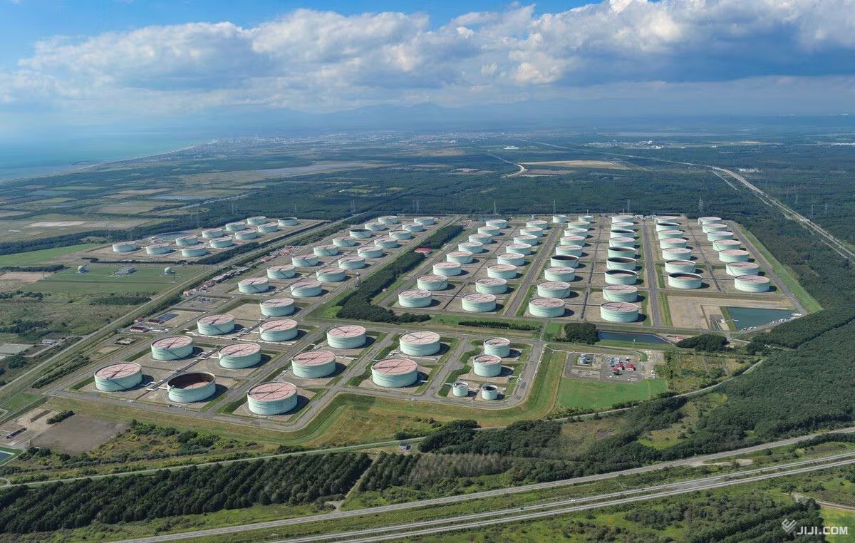 nhat ban van duy tri duoc luong du tru dau tho hang dau the gioi hinh anh 1