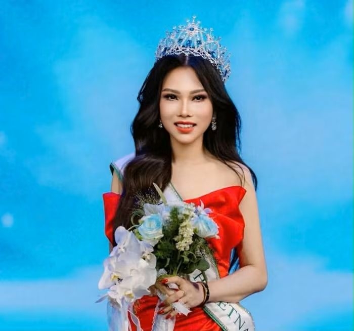 nguyen khue thu crowned mrs earth vietnam 2026 after orphaned childhood picture 1