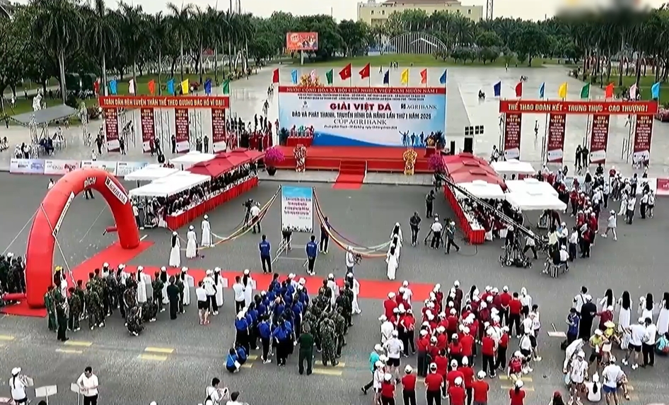 Hơn 2.000 VĐV tranh tài giải Việt dã Báo và PTTH Đà Nẵng lần thứ I năm 2026