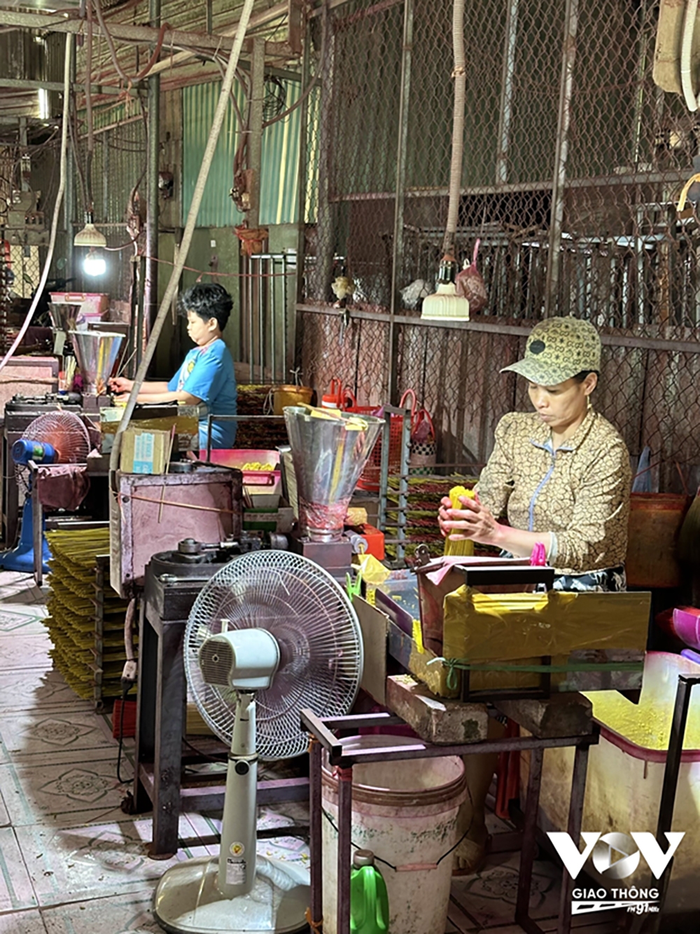 lang nhang le minh xuan - noi luu giu huong tram cua ky uc hinh anh 3