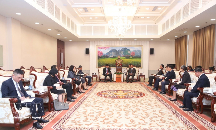 laos attaches highest priority to strengthening ties with vietnam picture 1