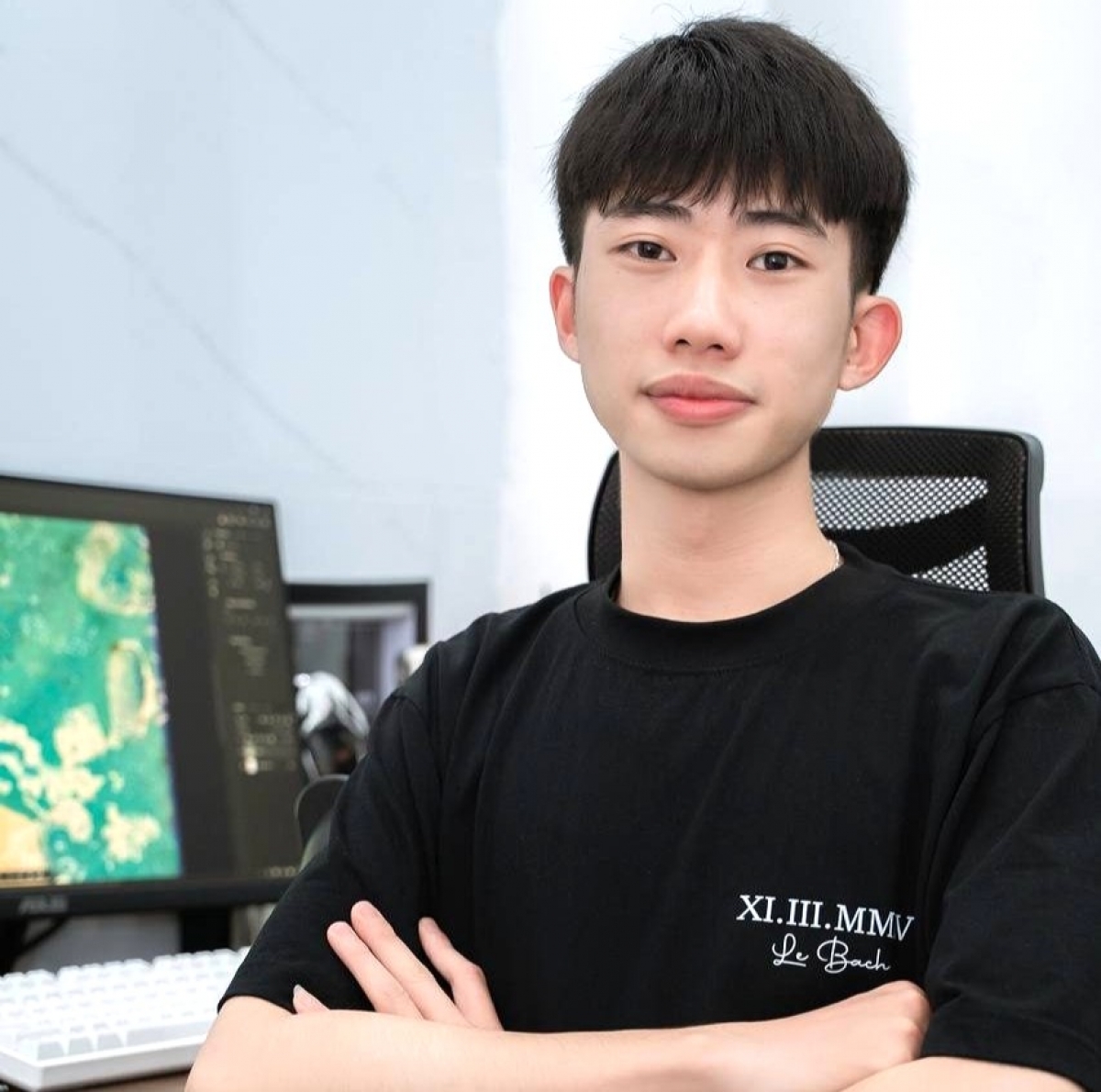 chang trai lang le va lai ky uc cho nguoi xa la hinh anh 1