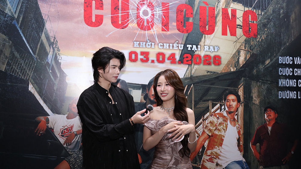  phi vu cuoi cung nhan diem danh gia 9.3 10 chinh thuc ra rap viet hinh anh 1