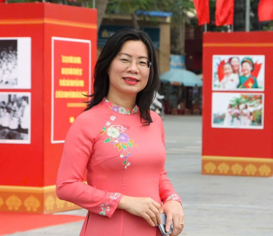 Ung dung cong nghe moi, ai vao phat thanh khong danh mat ban sac rieng moi la thanh cong hinh anh 2